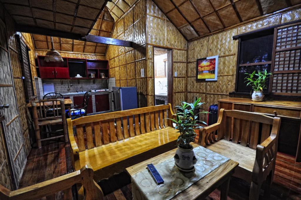 פוארטו גאלרה Villa De Pico Highland Beach Resort חדר תמונה