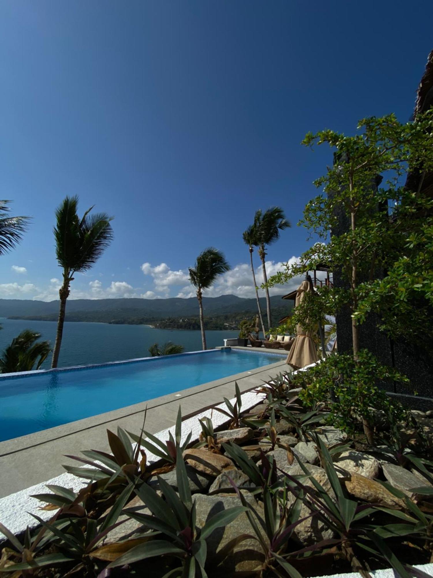 פוארטו גאלרה Villa De Pico Highland Beach Resort מראה חיצוני תמונה