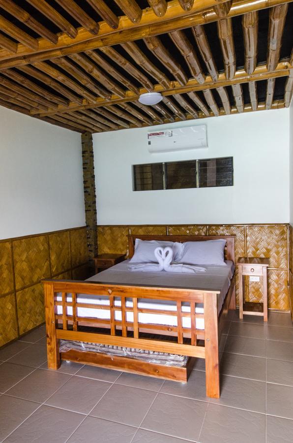 פוארטו גאלרה Villa De Pico Highland Beach Resort מראה חיצוני תמונה